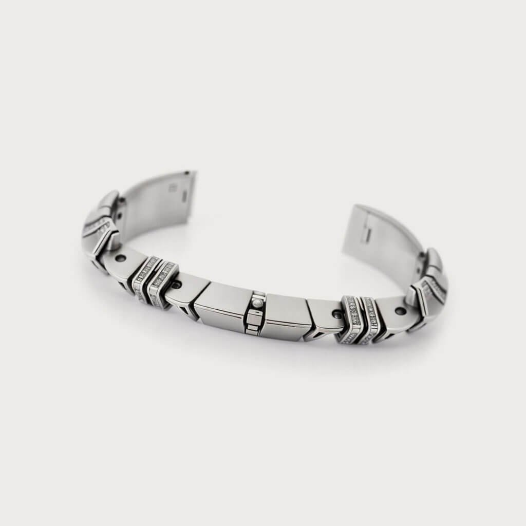 Silver & Black Wire with Bracelets